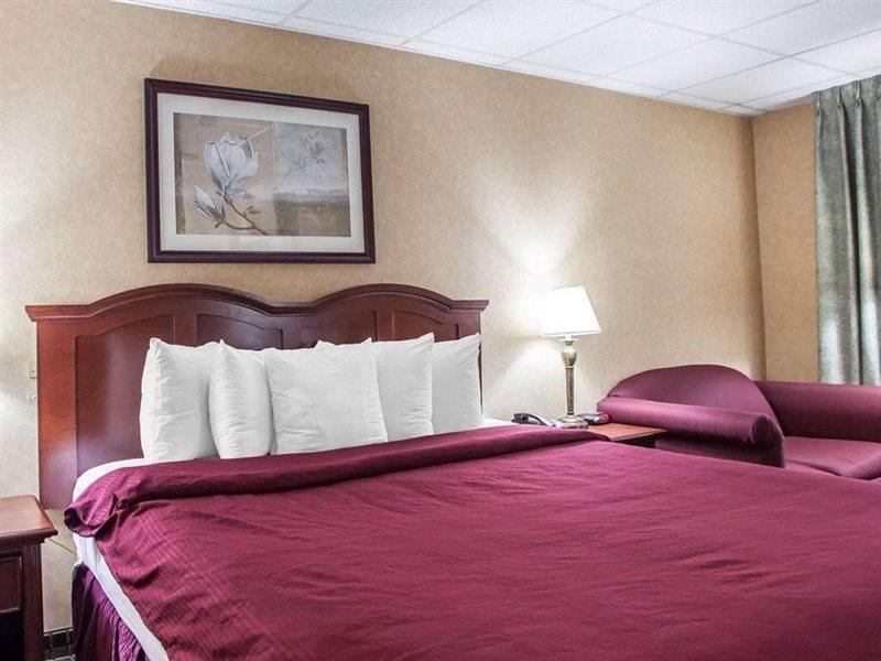 Clarion Hotel Palmer Inn Princeton Extérieur photo