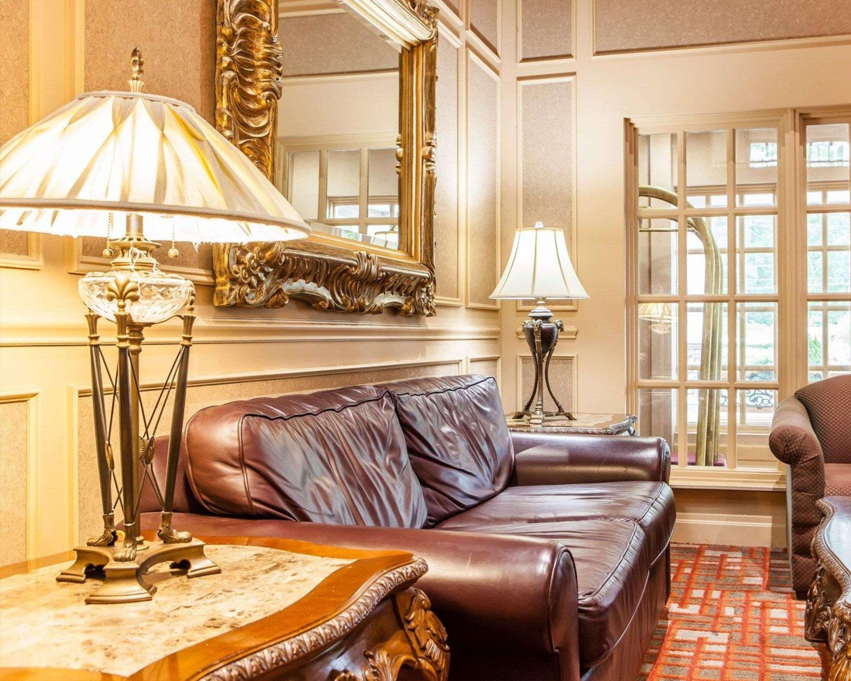 Clarion Hotel Palmer Inn Princeton Extérieur photo